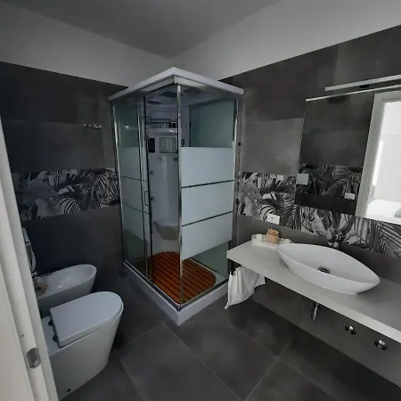 Πανσιόν Tra Cielo E Mare